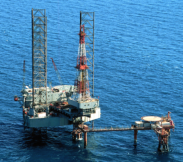 Fire Reported on Offshore Rig
