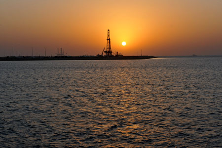 Oil Prices Stabilizing, Will Continue to Firm Up: Saudi Adviser