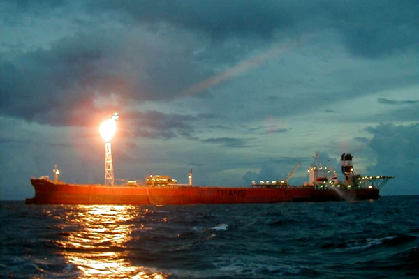 COSCO Wins FPSO Conversion Contract