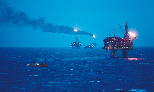 Brent Falls Below $58 a Barrel