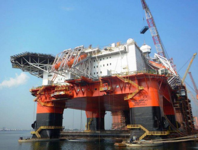 ‘Safe Boreas’ Advanced Flotel Sails Towards Norway Lundin Contract