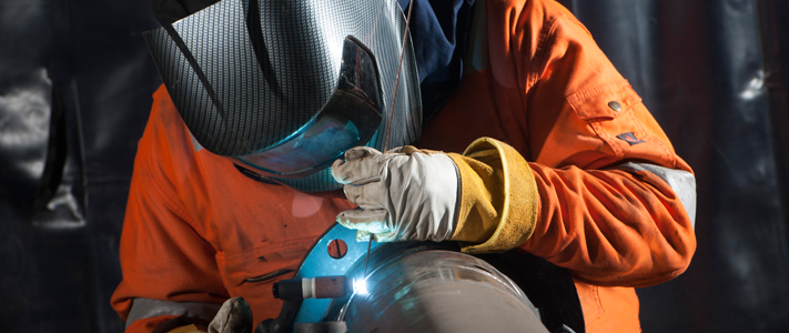 Oil and Gas Service Firm Announce Staff Cuts