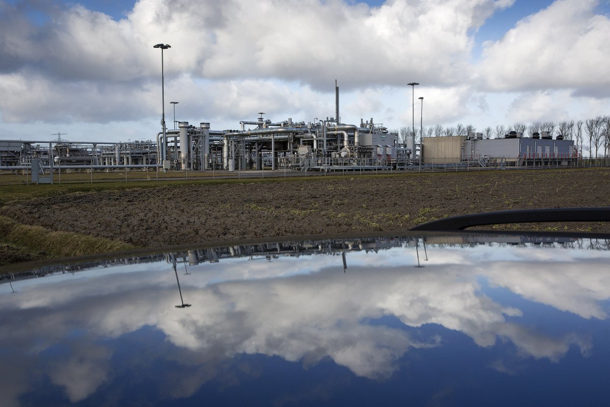 Dutch Government Halt Gas Output in Groningen Field