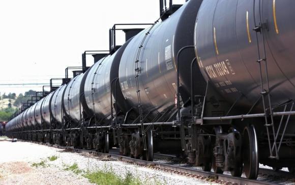Contraversial, Oil Trains Quietly Rerouted Through Virginia Towns