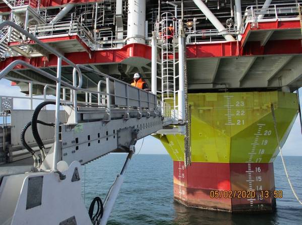undertun-industry-122066.jpg