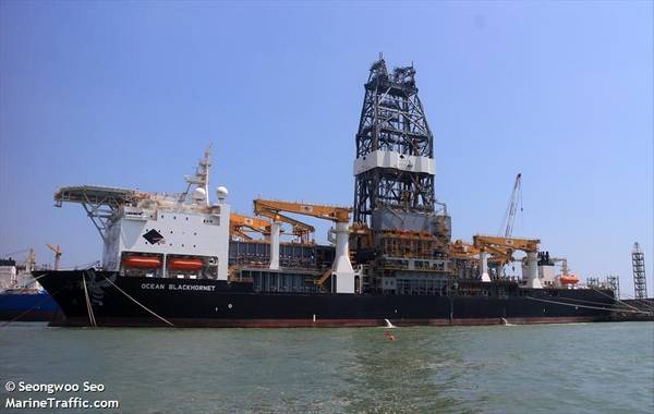 diamond-offshore-drillship-seongwoo-seomarinetrafficcom-122761.jpg