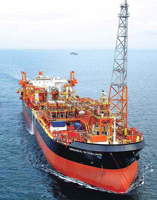 Armada-Sterling-550-X-700px-2.jpg
