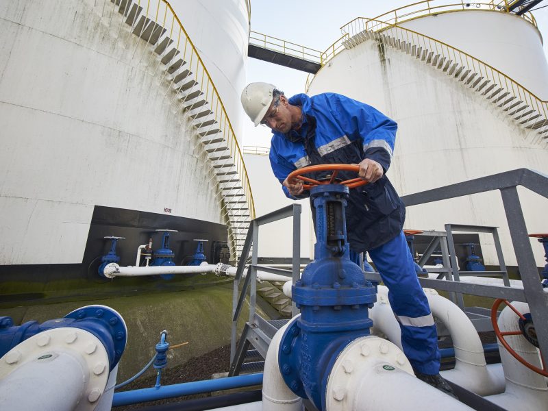 Gas_storage_tank-800x600.jpg